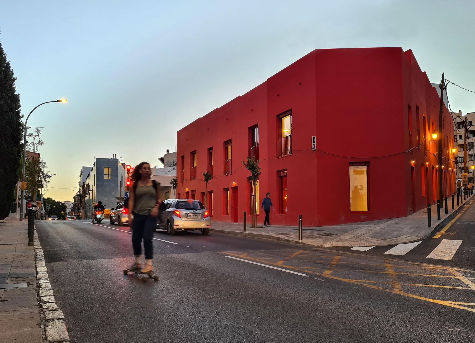 Buntes Palma de Mallorca: Die Umgestaltung der Plaça Gomila