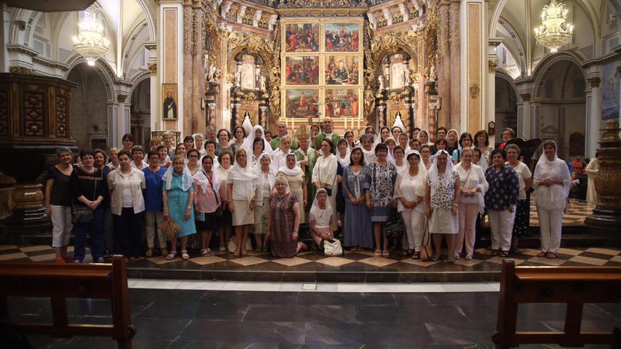 70 vírgenes consagradas de toda España se reúnen en València