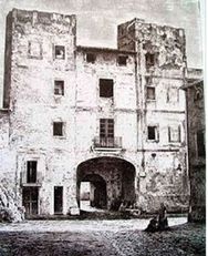 Imagen de las Torres del Temple a filanes del siglo XIX plasmada por el Arxiduc Lluís Salvador
