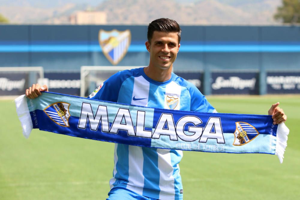 El delantero canario llega a La Rosaleda para acabar con la falta del gol del equipo en los últimos encuentros de preparación