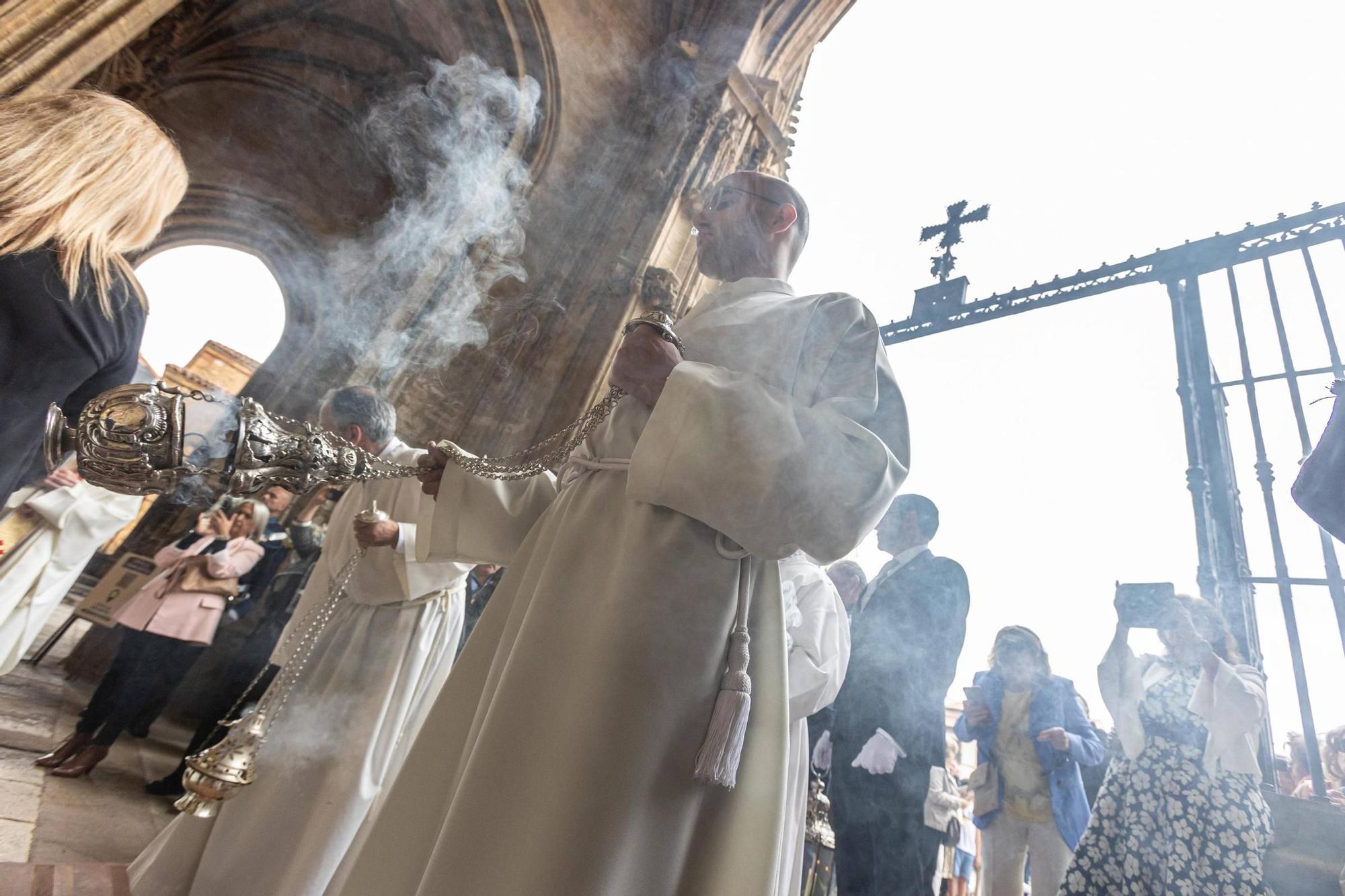 Celebración del Corpus en la Catedral de Oviedo