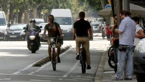 Carril bici de la calle de Girona, entre Aragó y València.