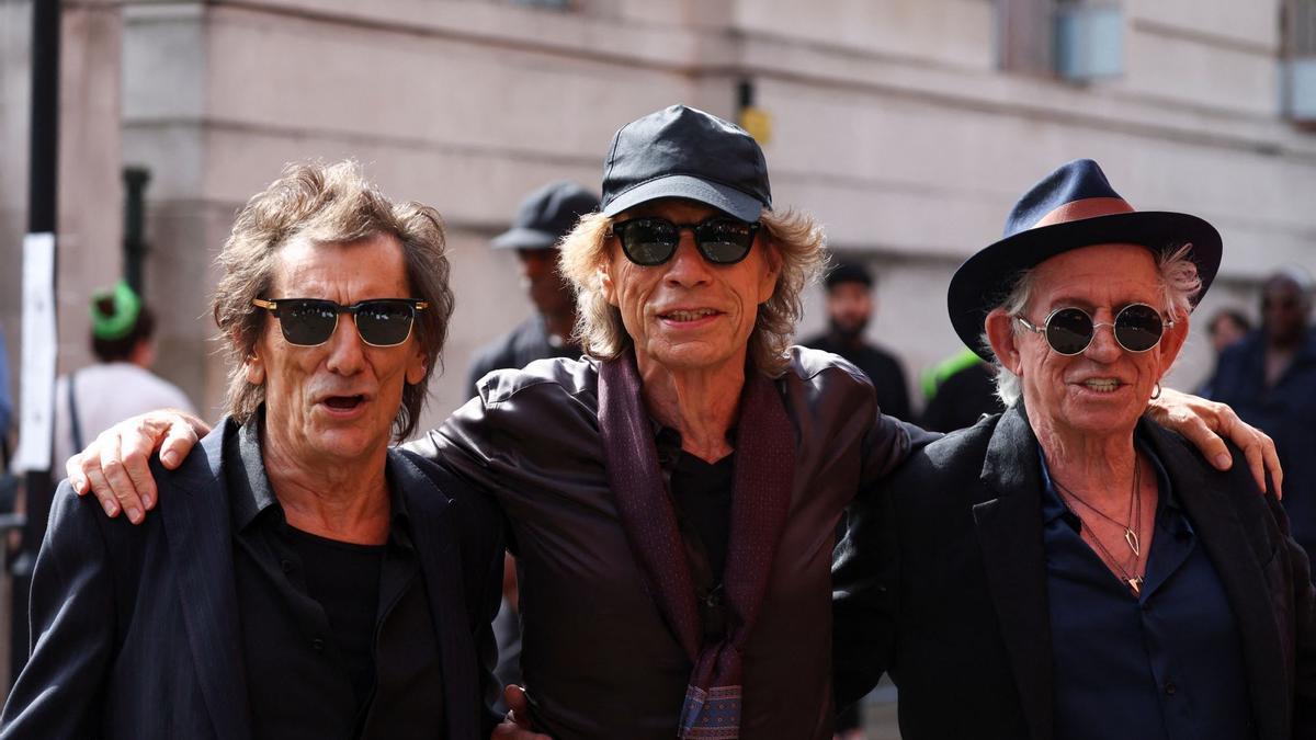 Ron Wood, Keith Richards y Mick Jagger de la legendaria banda de rock británica The Rolling Stones presentan su nuevo álbum, &quot;Hackney Diamonds&quot; en Hackney Empire en Londres el 6 de septiembre de 2023. Es su primer disco con material inédito desde 2005.