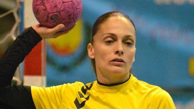 Silvia Navarro: "Mis entrenadores sabían que no era alta y potenciaron otras cosas, me pusieron las piernas fuertes"
