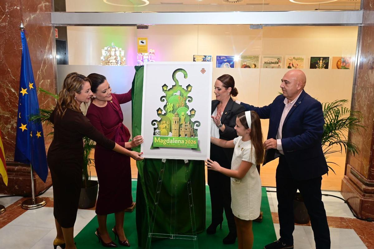 Momento de desvelar la obra.