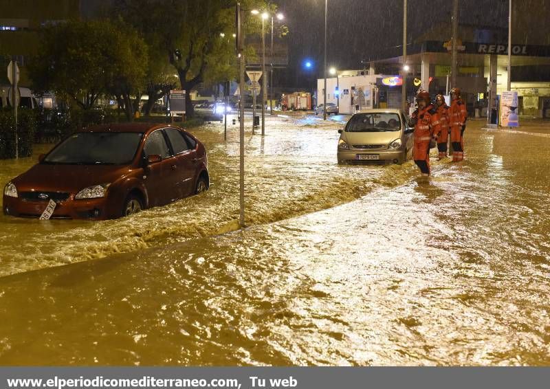 GALERÍA DE FOTOS -- El diluvio cae en Castellón y provoca inundaciones