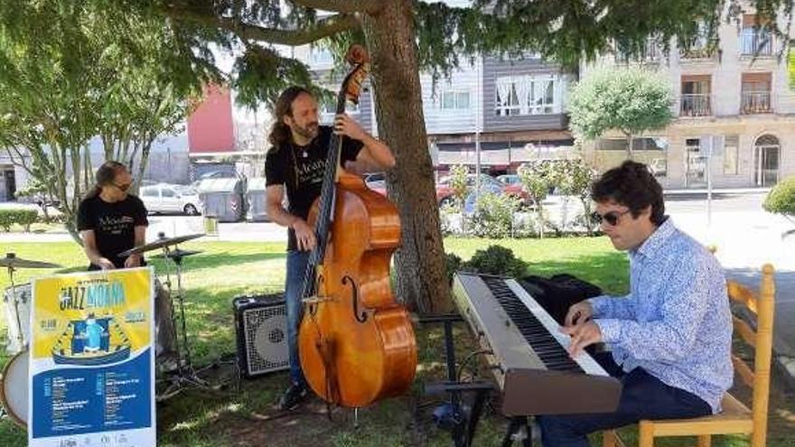 Presentación del festival con concierto de Yago Vázquez Trío. // G.N.