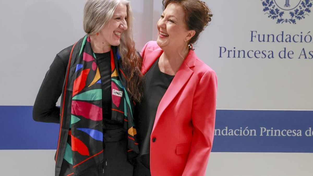 Carmen Linares y María Pagés.