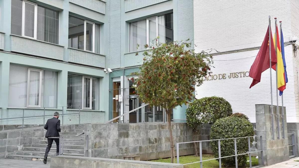 Exterior de los juzgados de Cartagena