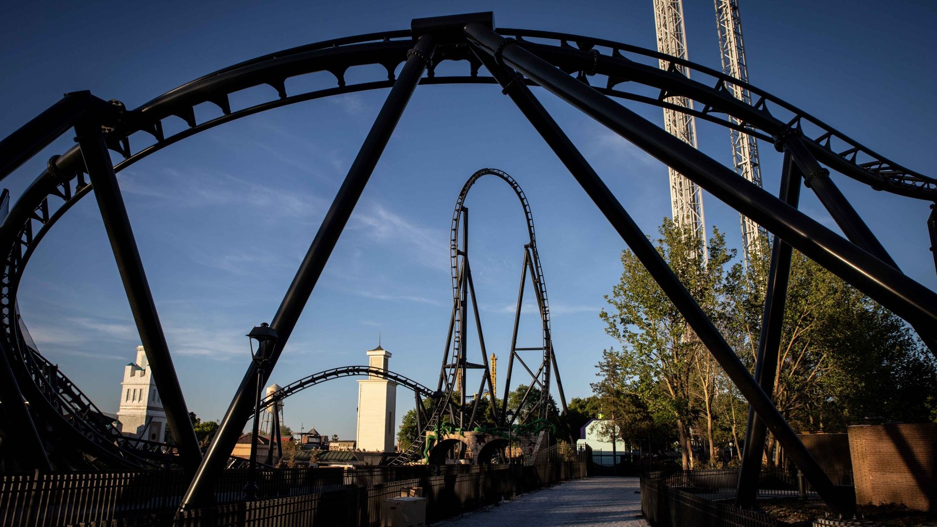 La mejor montaña rusa de Europa se encuentra en este parque temático de España.