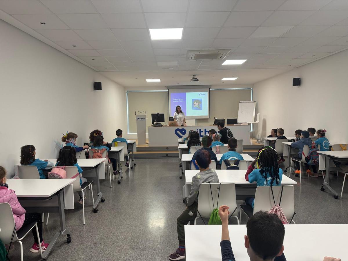 Escolares del colegio Juan G. Ripollés de Castelló durante la visita