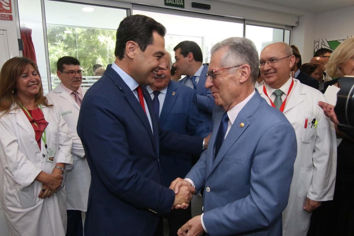 El presidente de la Junta inaugura el centro de salud de Avenida de América