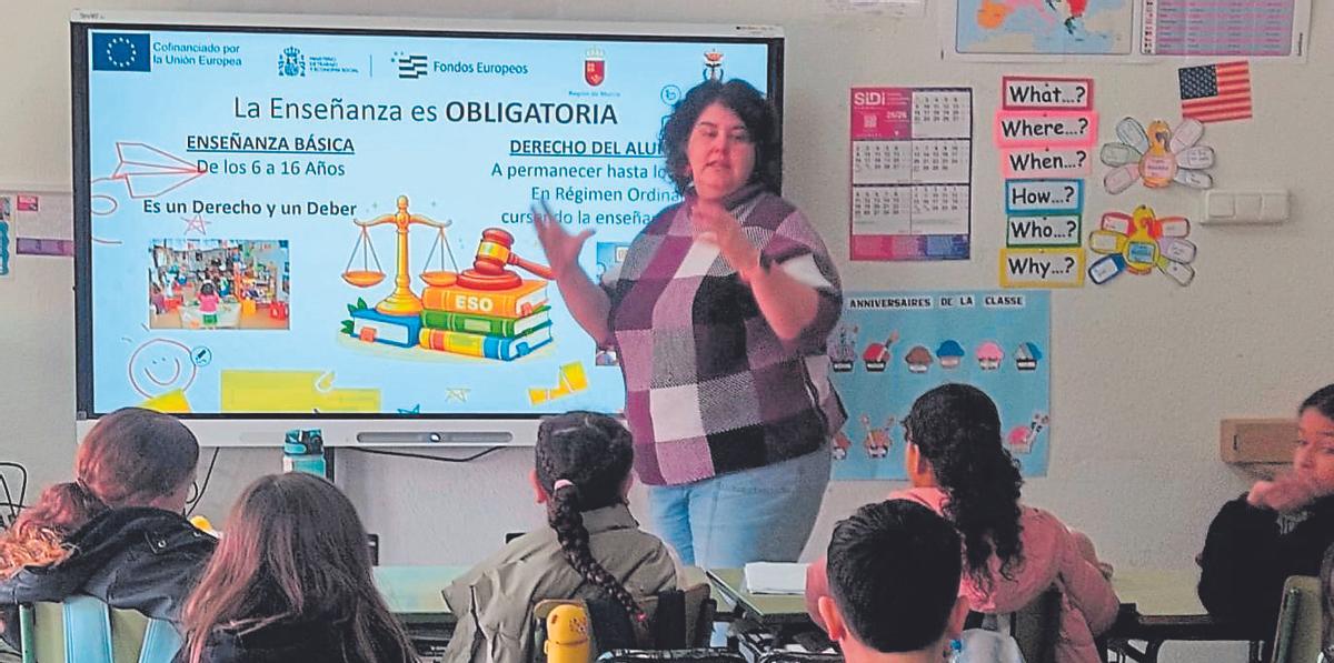 Charla en un colegio en Águilas