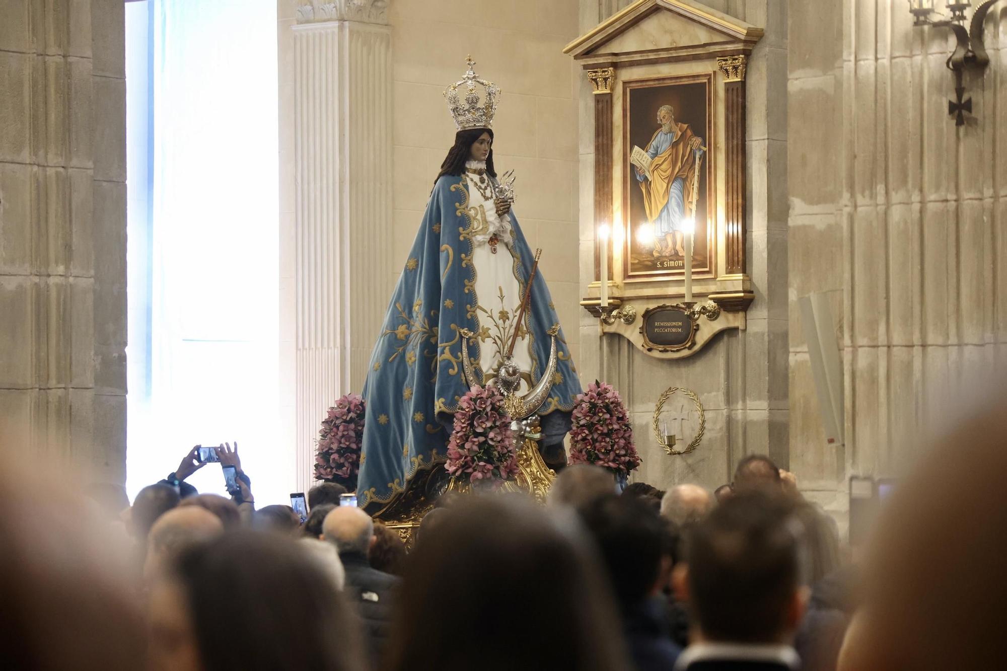 Todas las imágenes de la bajada de la Virgen del Castillo hasta la ciudad de Yecla
