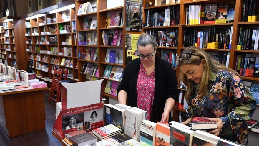 Interior de la librería Lume en A Coruña.   | // VÍCTOR ECHAVE