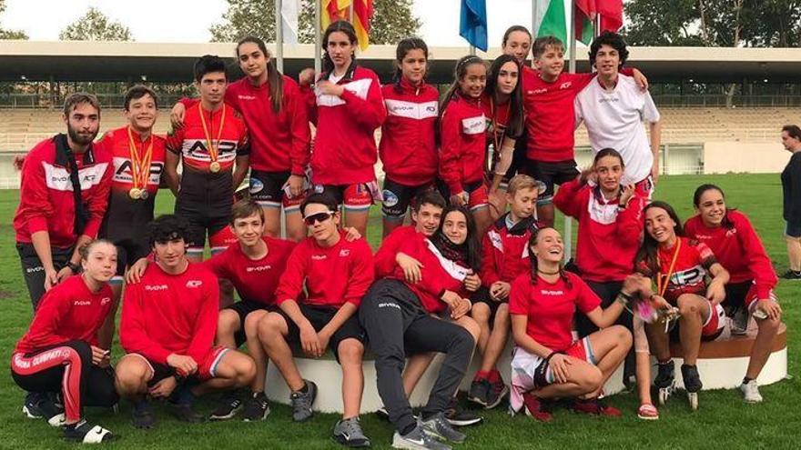 El Almassora Club Patí copa el podio en el Campeonato de España