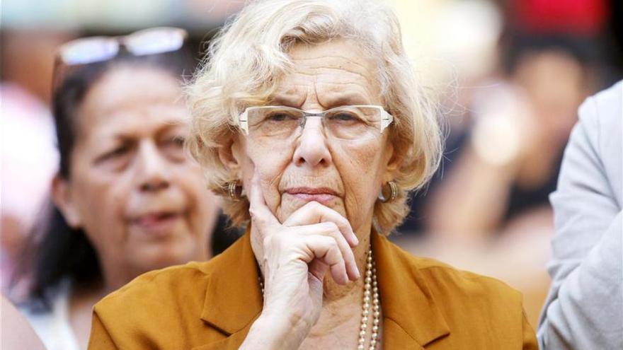 Carmena, Colau e Iglesias critican el encarcelamiento de los titiriteros