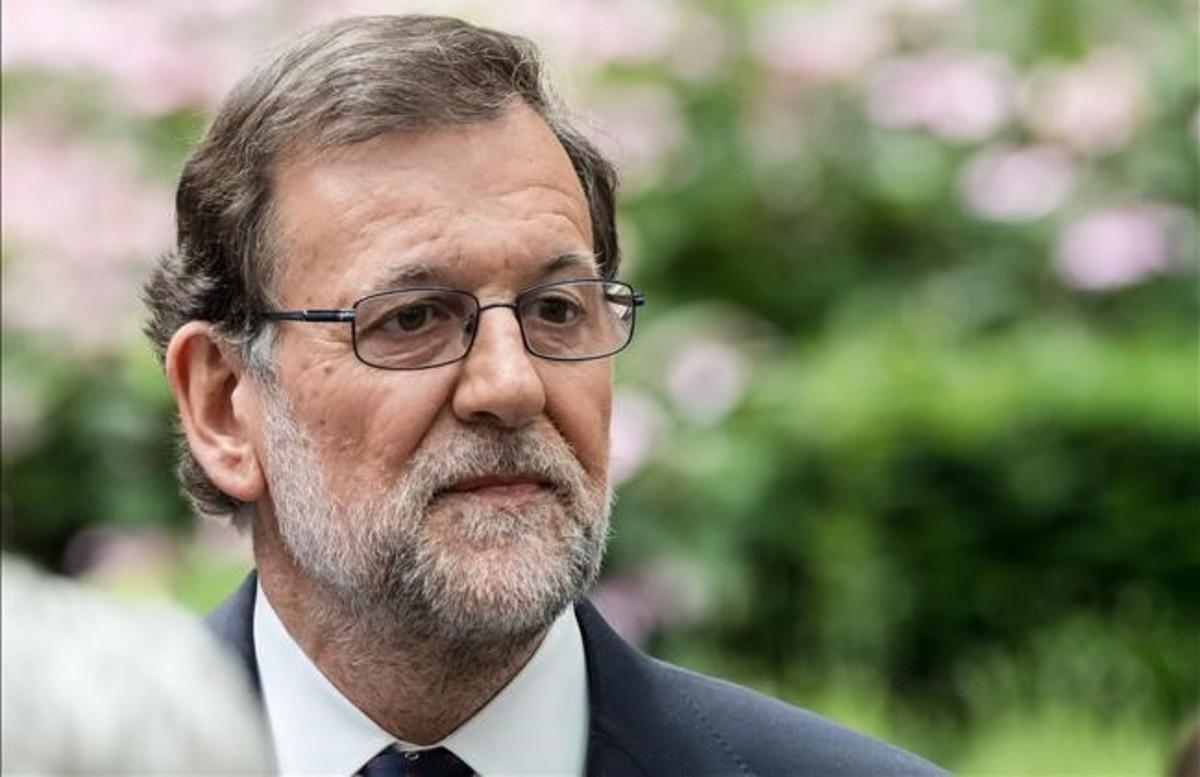 jrico34505236 spanish prime minister mariano rajoy leaves an eu summit in 160704211255 jrico34505236 spanish prime minister mariano rajoy leaves an eu summit in 160704211255
