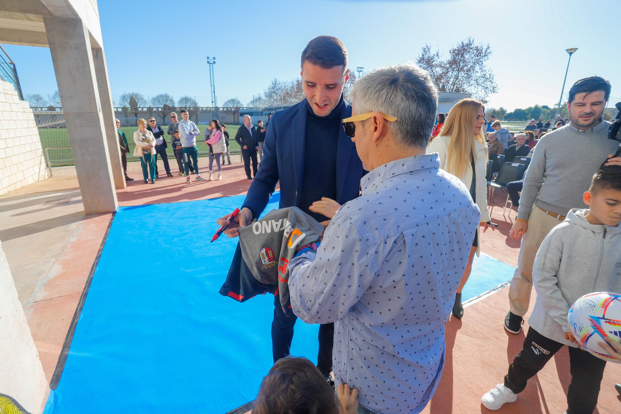 Las mejores imágenes del homenaje a Abel Ruiz