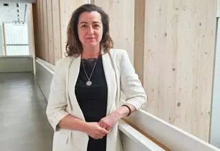 A actriz Lucía Veiga abre a troula en Rianxo