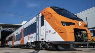 Renfe inicia con éxito las pruebas del nuevo tren de Rodalies sobre el trazado de la línea R1