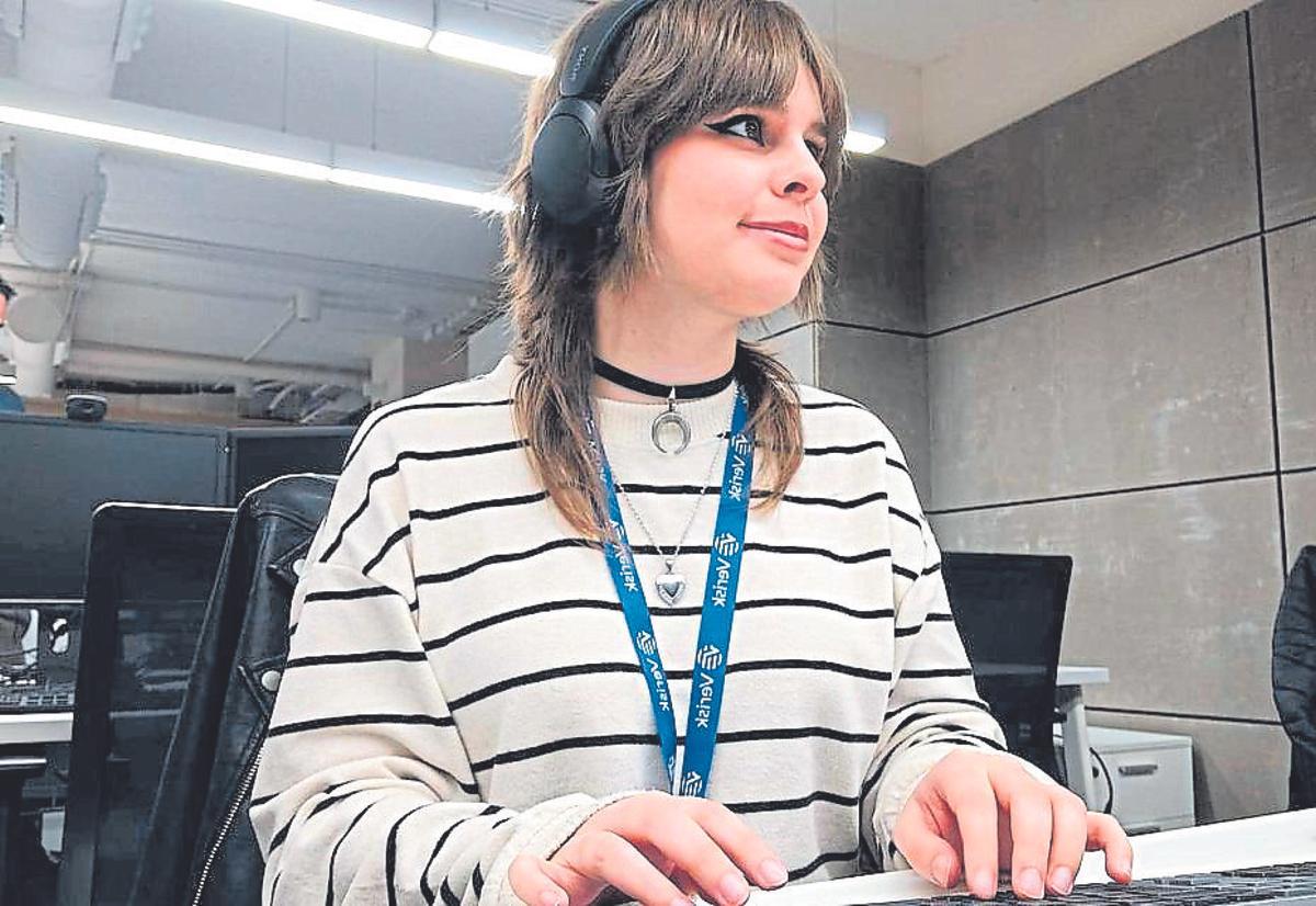 Cristina Cabello Rubio estudia el grado superior de FP de Administración de Servicios Informáticos en Redes.