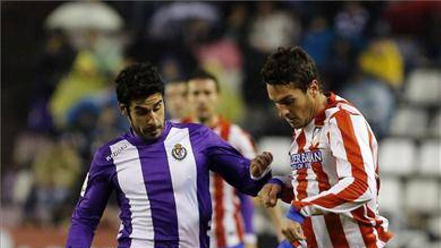 El Atlético vuelve a ganar a costa de un flojo Valladolid