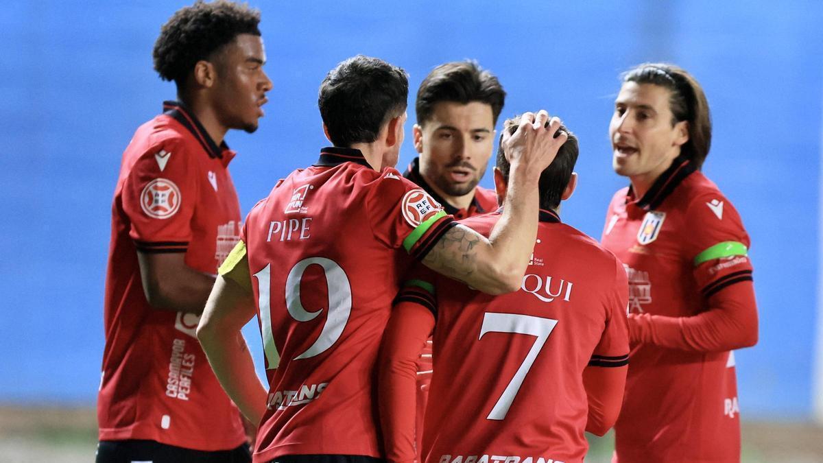 Las imágenes del Real Avilés - Mérida