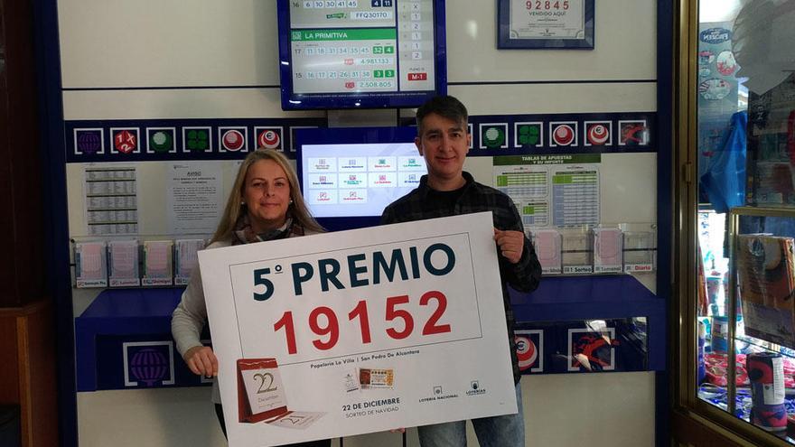 La papelería La Villa ya ha dado otros premios del sorteo de Navidad.