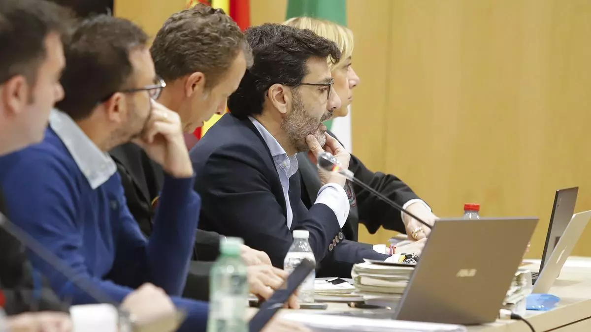 Aythami confirma los pagos "en B" en el Córdoba CF de León y Oliver
