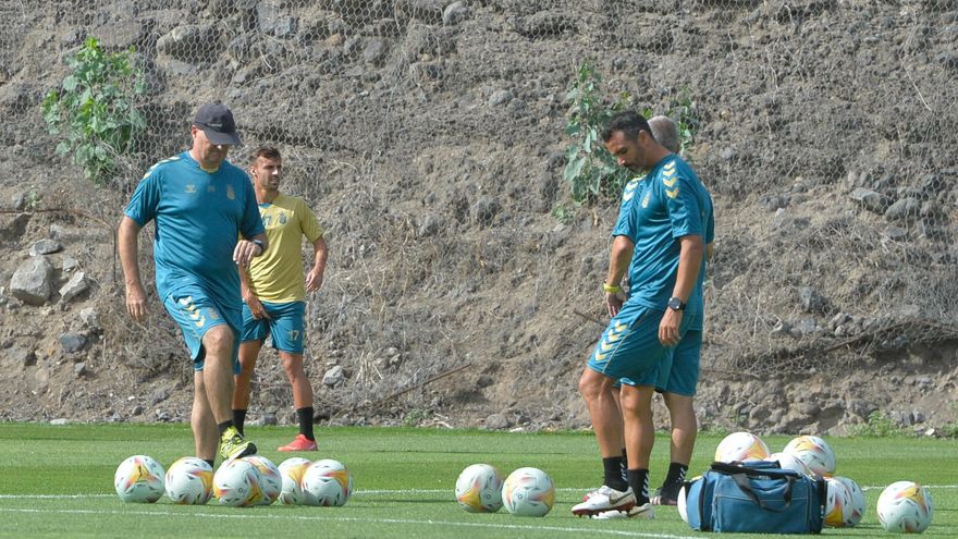 Entrenamiento de la UD Las Palmas en Barranco Seco (13/09/2021)