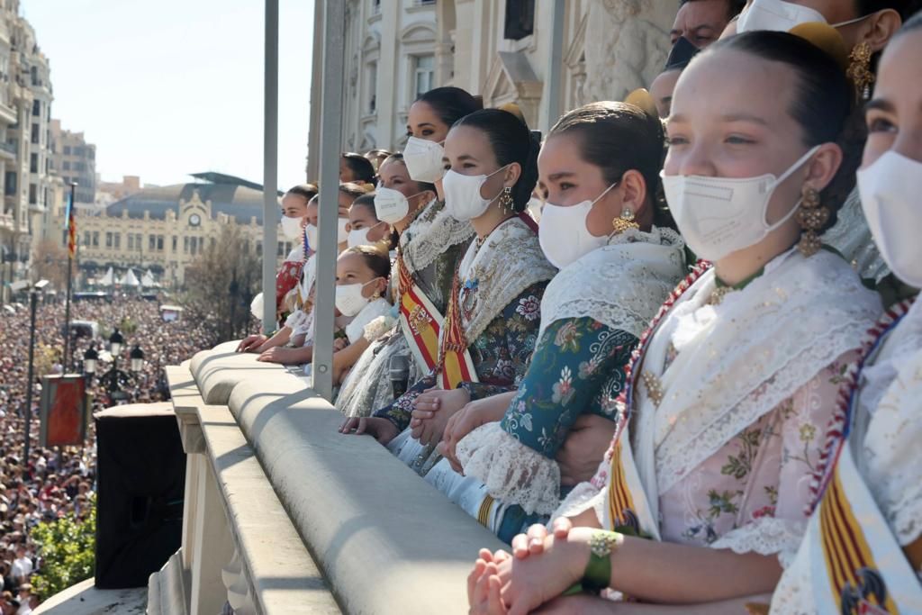 Fallas 2022. Palco del día 1. La ciudad, a sus pies