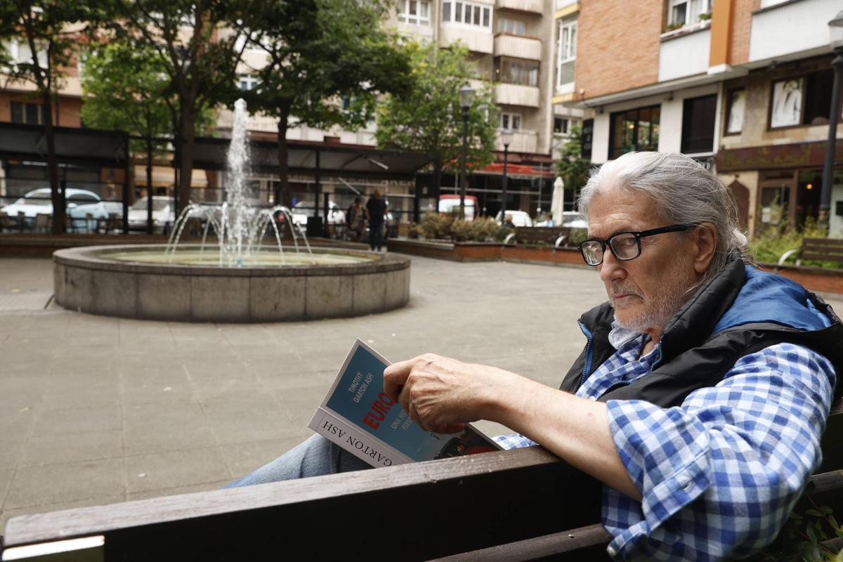 Las fuentes de Gijón renacen y los barrios lo agradecen: “Dan una imagen muy buena de la ciudad”
