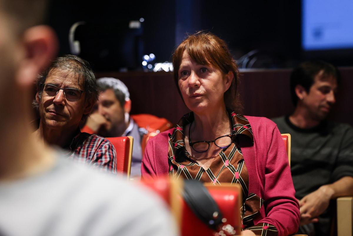 Madrenas serà la cap de llista de Junts per Girona a les eleccions generals Madrenas serà la cap de llista de Junts per Girona a les eleccions generals
