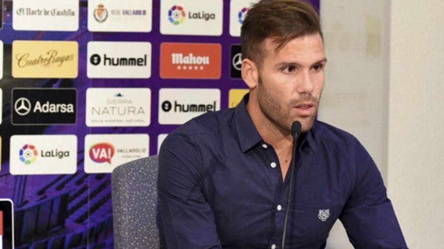 Alfredo Ortuño, durante su presentación con el Valladolid.