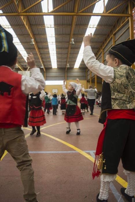 Amagüestu en el colegio Novo Mier.