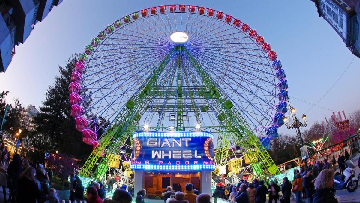 La noria gigante repetirá presencia en las Navidades de Vigo.