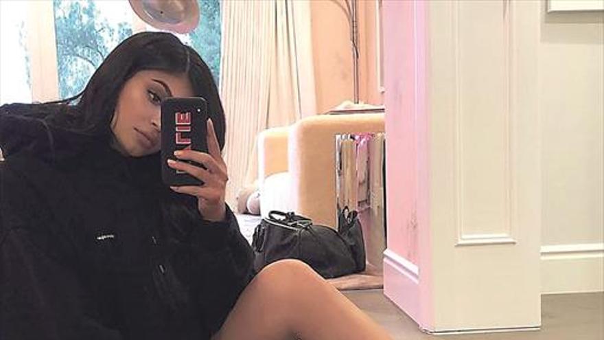 Un tuit de Kylie Jenner que ha costado mil millones