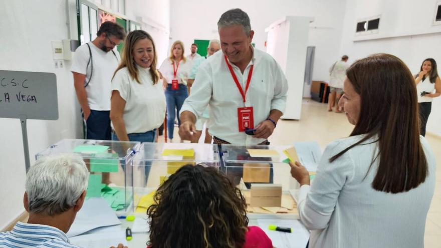 El PSOE gana en Arrecife pero necesita de un pacto para gobernar