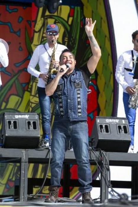 24.02.19. Las Palmas de Gran Canaria. Carnaval 2019. Carnaval de día en el Parque de Santa Catalina, concierto de Manny Manuel . Foto Quique Curbelo  | 24/02/2019 | Fotógrafo: Quique Curbelo