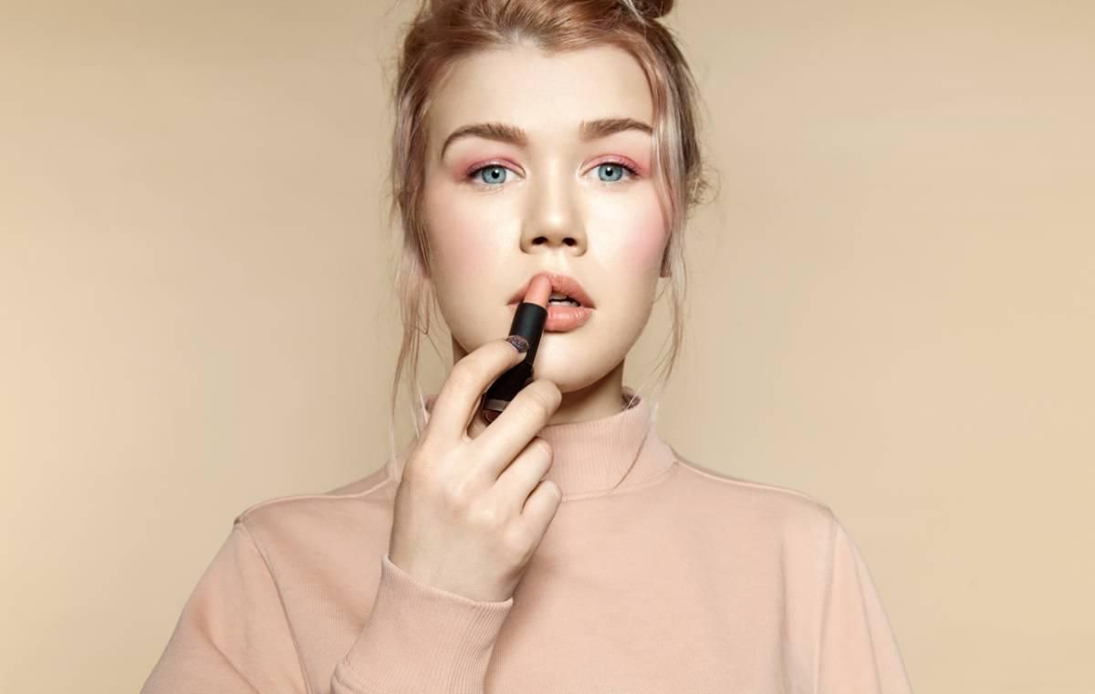 Maquillaje melocotón