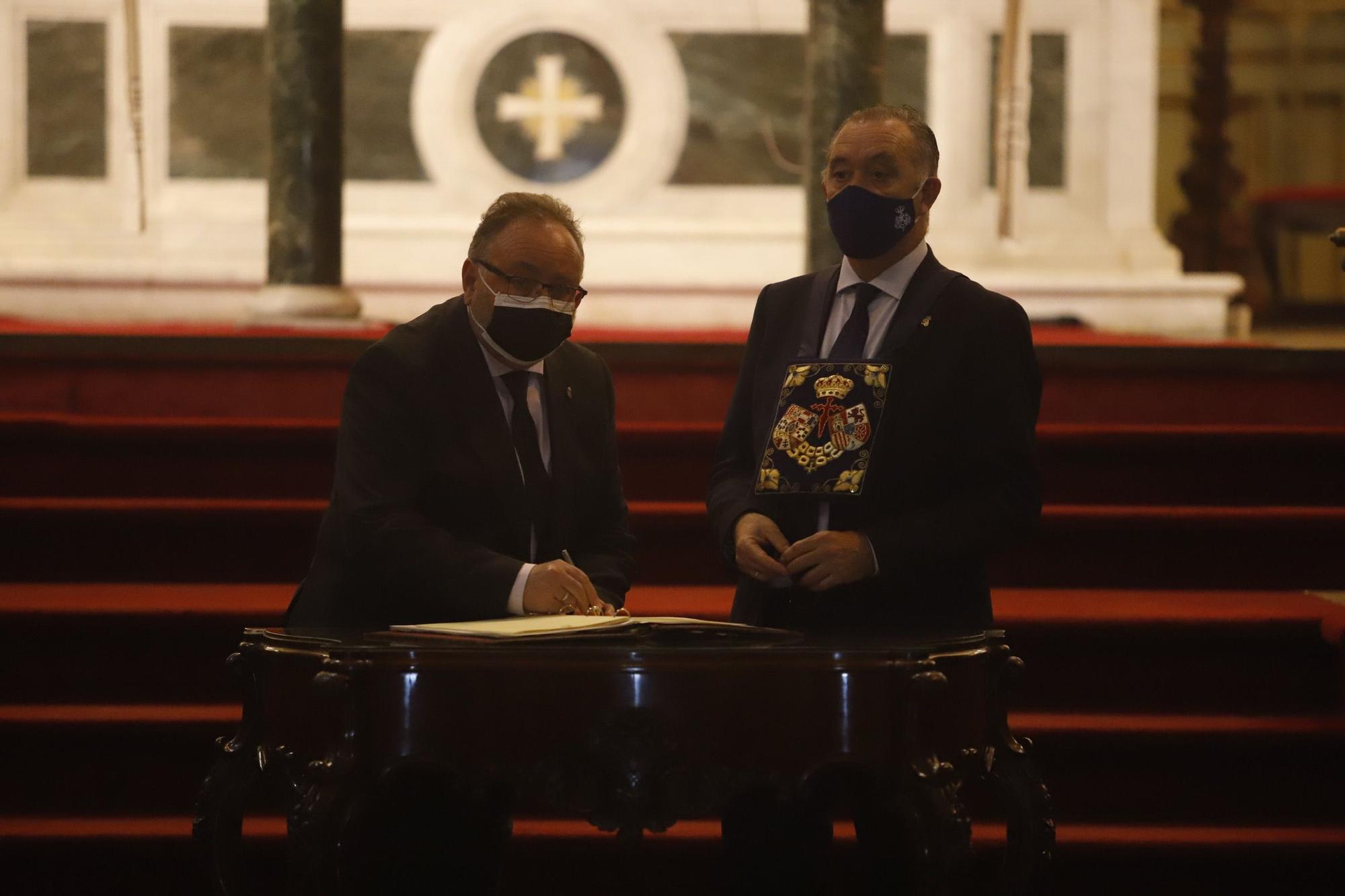 Acto de liberación de tres presos por El Rico en la Catedral