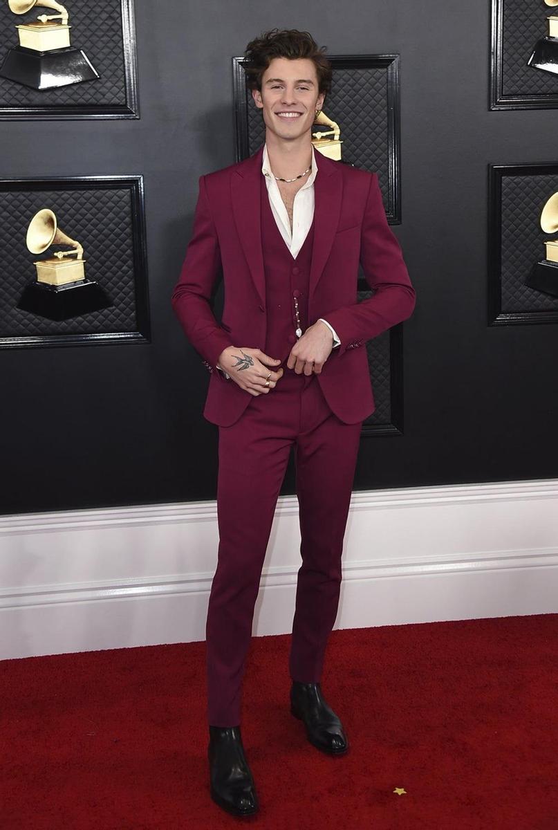 Shawn Mendes en la alfombra roja de los 'Grammy 2020'