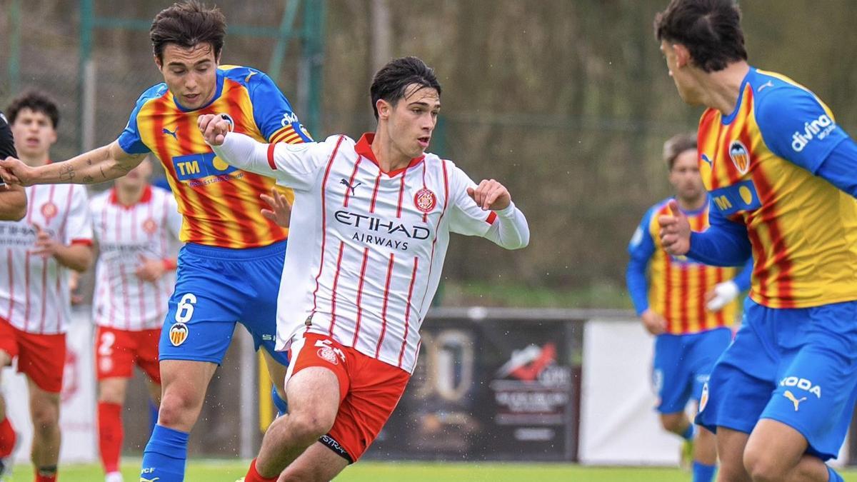Empate agridulce del Valencia Mestalla ante el Girona B Empate agridulce del Valencia Mestalla ante el Girona B