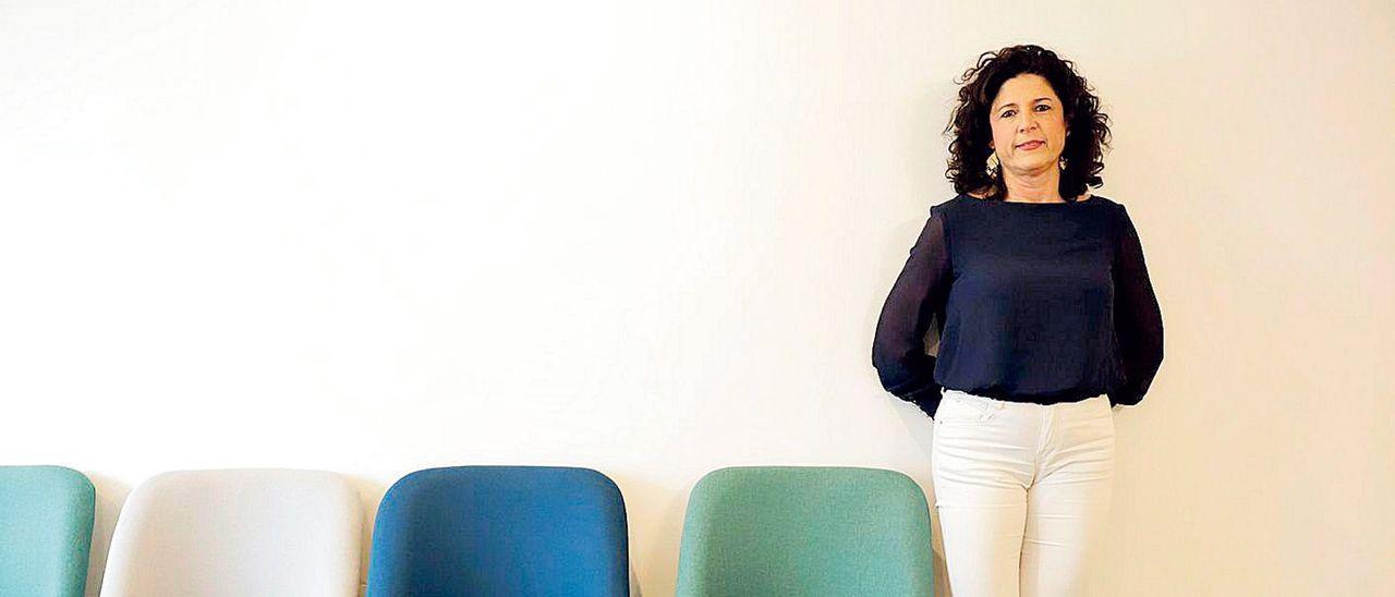 La psicóloga Natalia de Miguel en su consulta, Merakia.