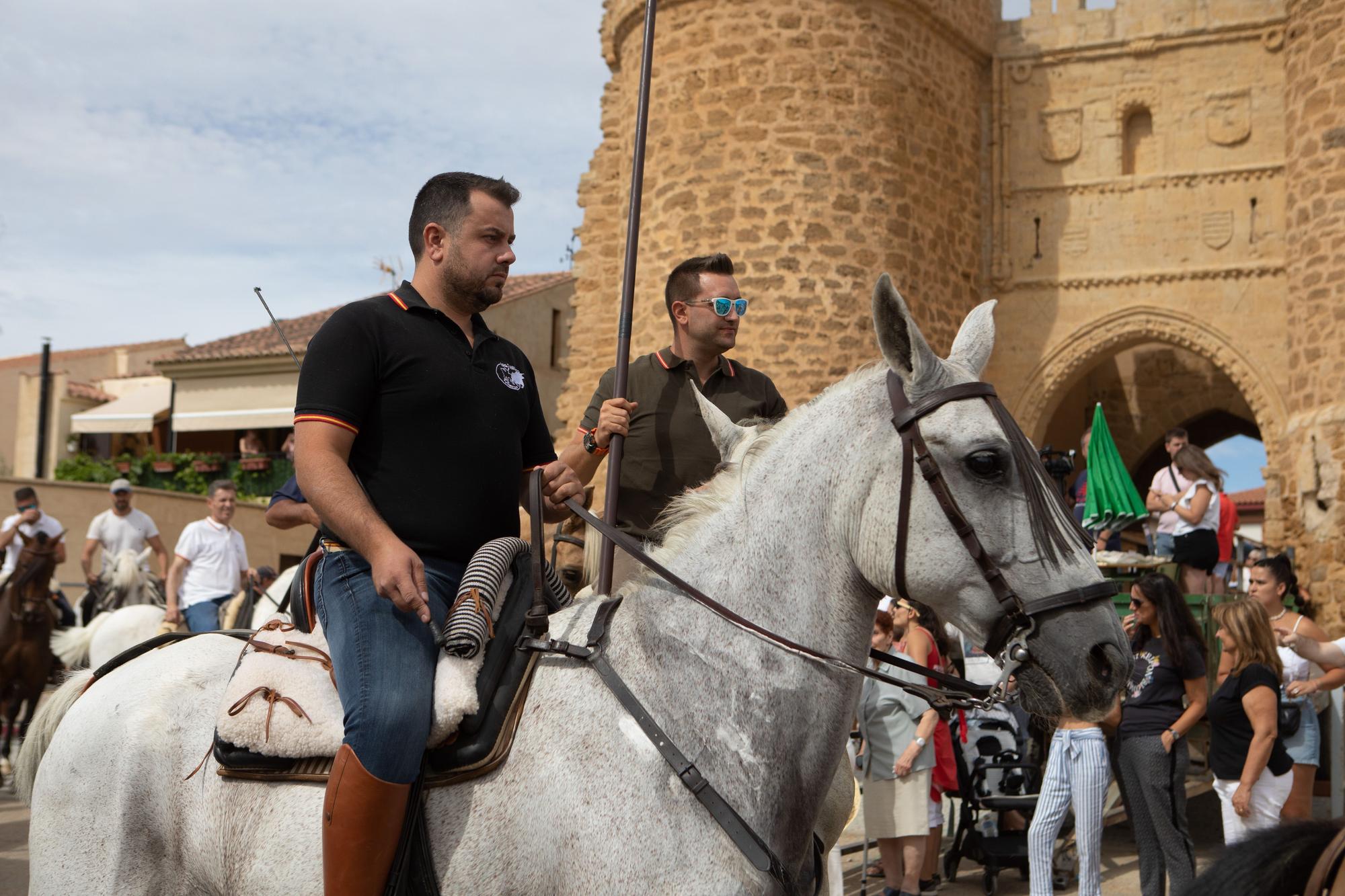 GALERÍA | Revive el segundo encierro mixto de las fiestas de Villalpando