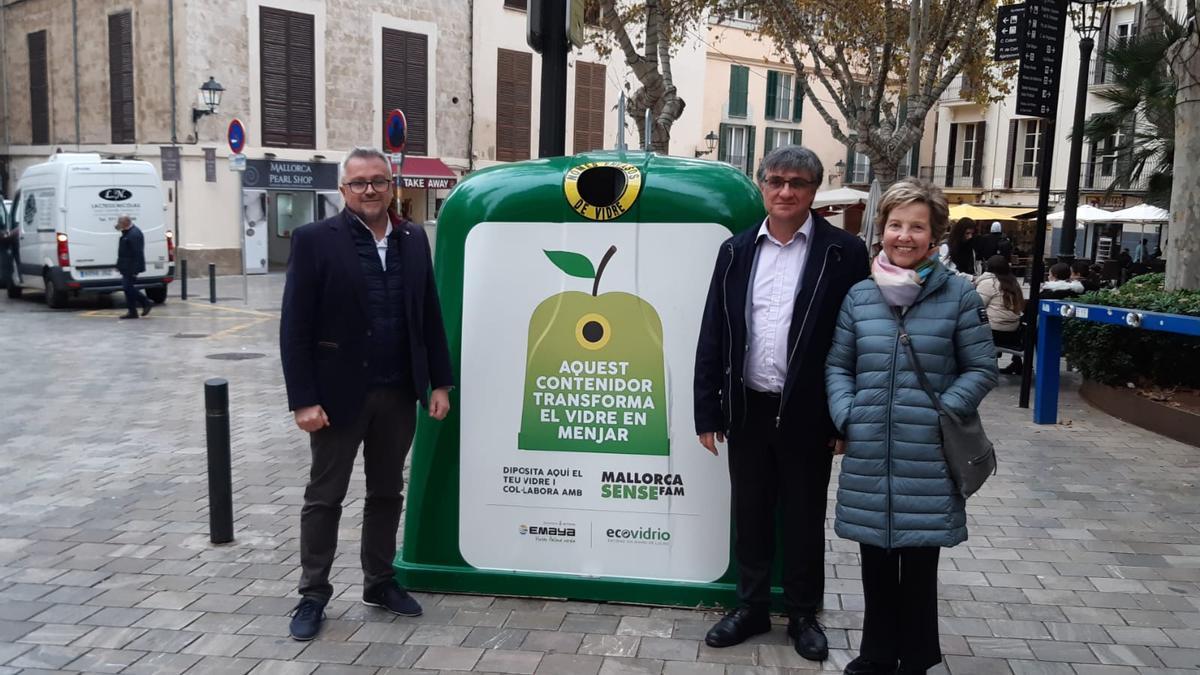 Ramon Perpinyà, Roberto Fuertes y Catalina Aguiló han presentado la campaña.