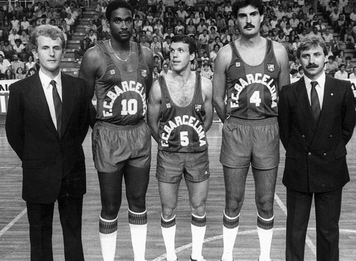 Bové, en su primer año en la presentación del Barça, en 1982