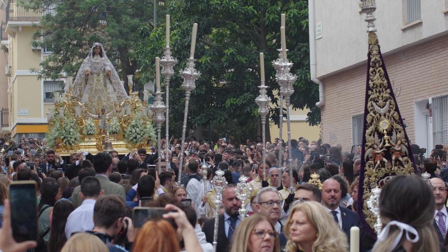 Un barrio tras la Virgen del Rocío