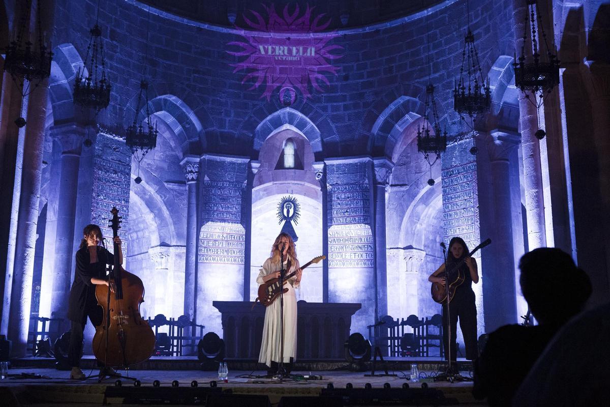 La Diputación de Zaragoza premia a 8 artistas y reparte ayudas a 25 producciones audiovisuales y escénicas.
